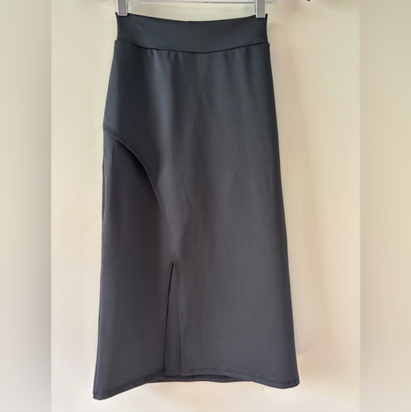Like new! Giros Tango skirt XS - Picture 8 of 8